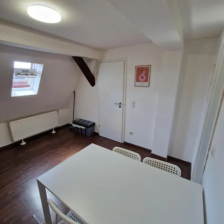 Penzini Monteurzimmer Au Am Rhein Rastatt Karlsruhe Nahe Messe * Durmersheim